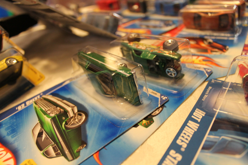Illustration for article titled Enormous Die-Cast Collection - Box 10 - 2008 HW